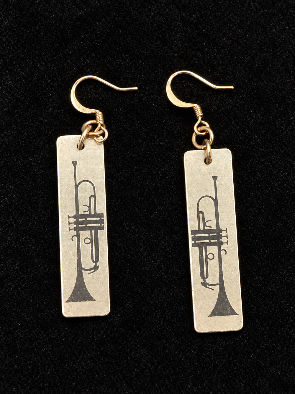 ⚜️ Trumpet Engraved Bar Earrings | Dangle | Gold-Tone French Wire 💗
